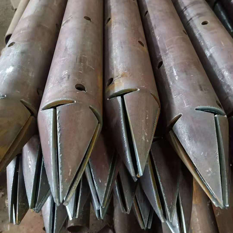 积石山预埋注浆管